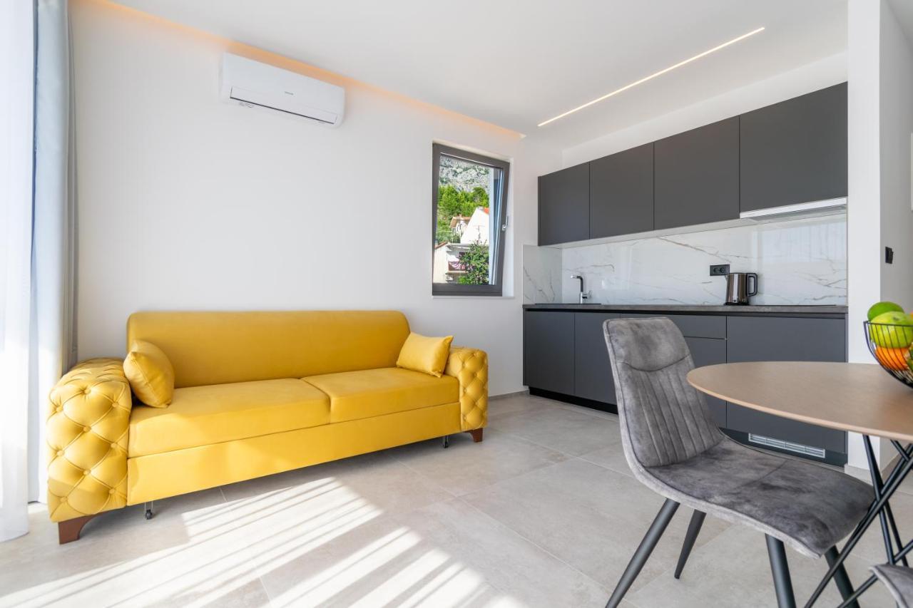 Apartmani Pino 巴什卡沃达 外观 照片