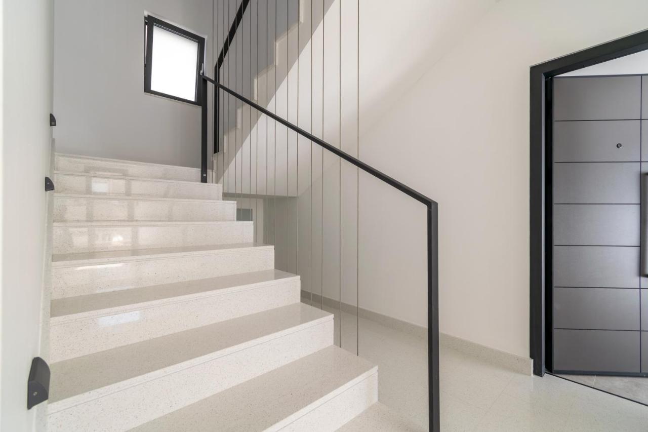 Apartmani Pino 巴什卡沃达 外观 照片