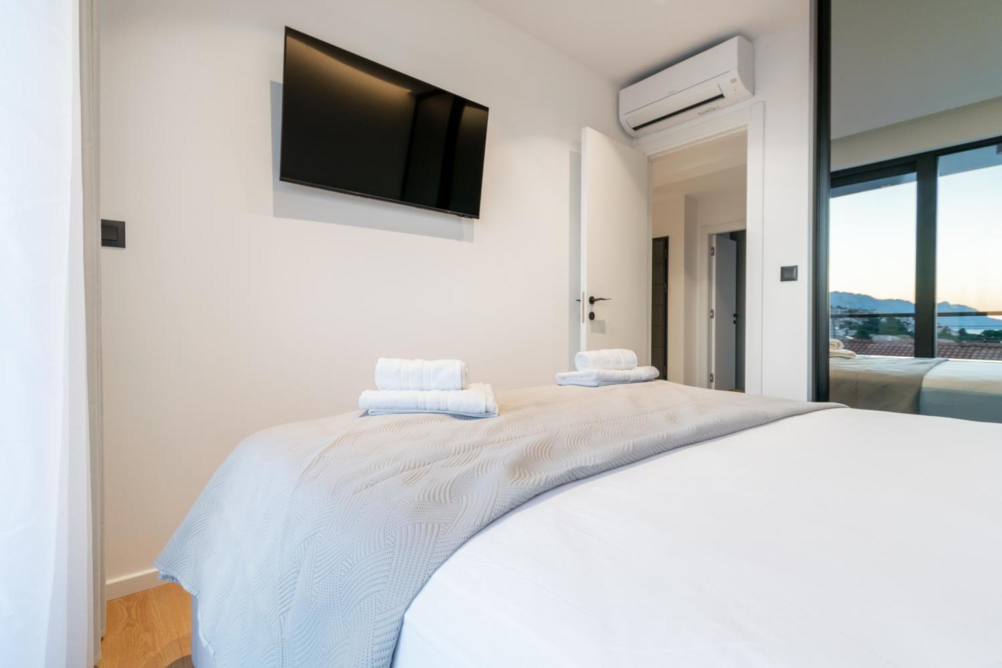 Apartmani Pino 巴什卡沃达 外观 照片