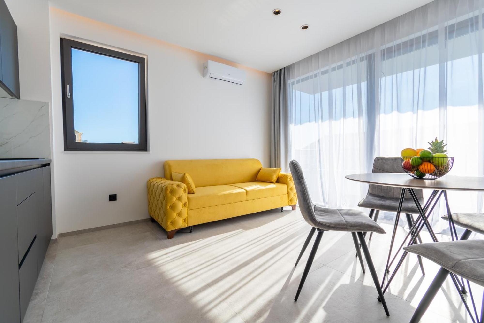 Apartmani Pino 巴什卡沃达 客房 照片